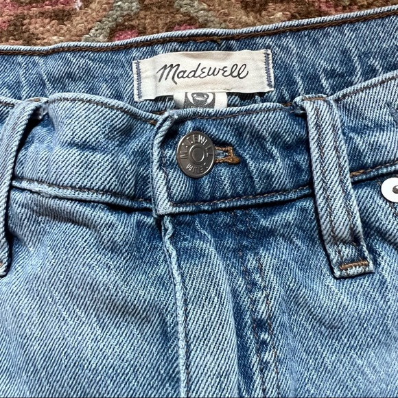 Madewell high-rise denim mid-length shorts - Picture 10 of 12